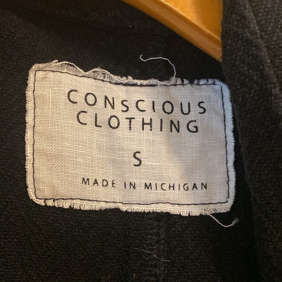 Conscious Clothing Sweater in Black - Picture 2 of 3